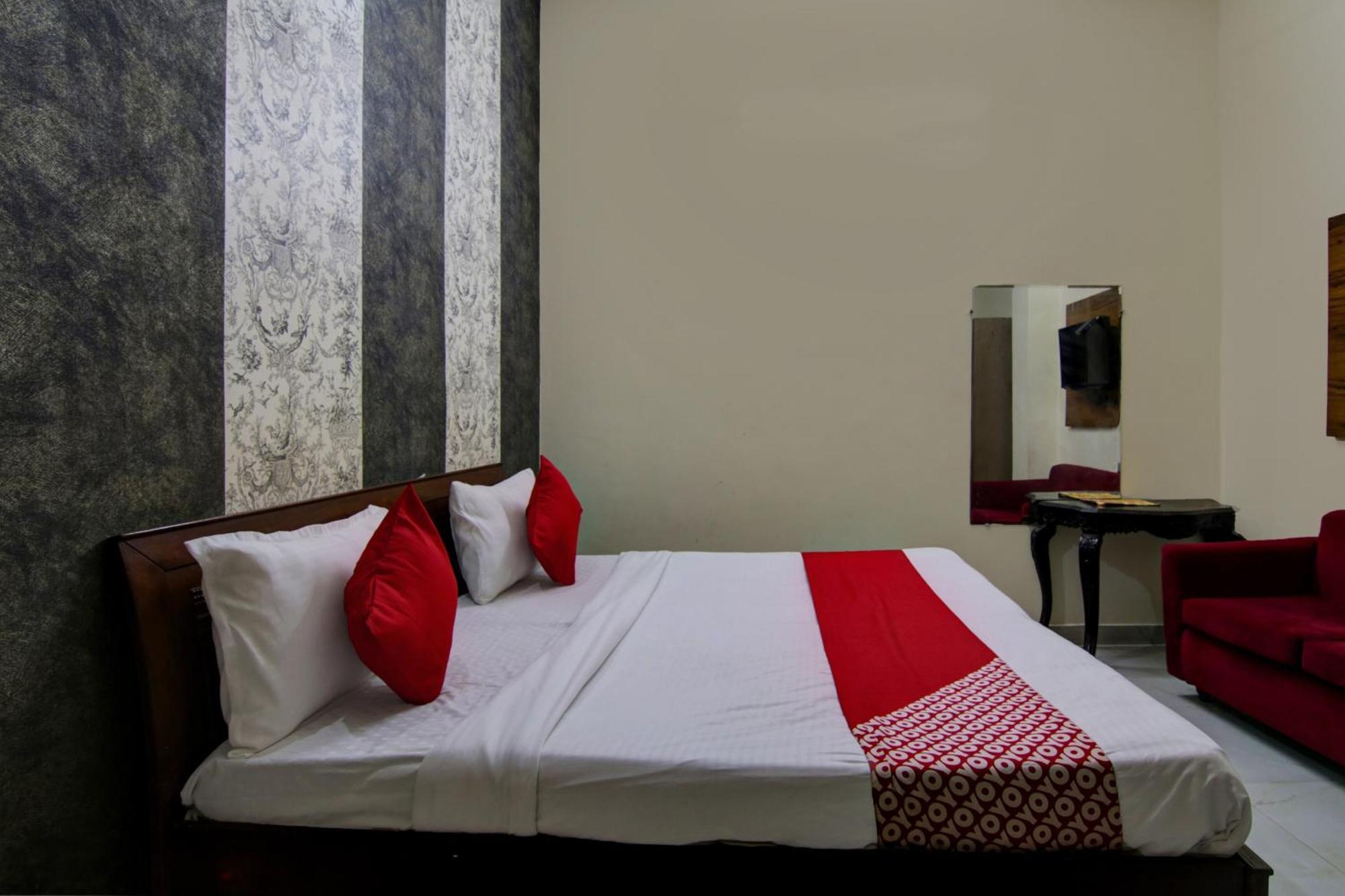 Hotel Yash House Nowe Delhi Zewnętrze zdjęcie